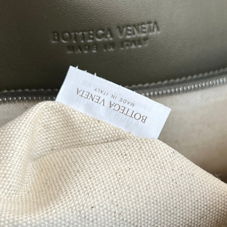 Bottega Veneta Large Andiamo Bag Dark Olive - 2