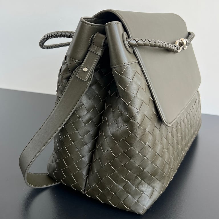 Bottega Veneta Large Andiamo Bag Dark Olive - 8