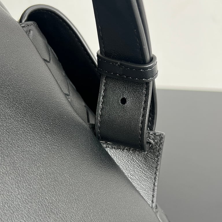 Bottega Veneta Intrecciato Leather Backpack Black 805971 - 3