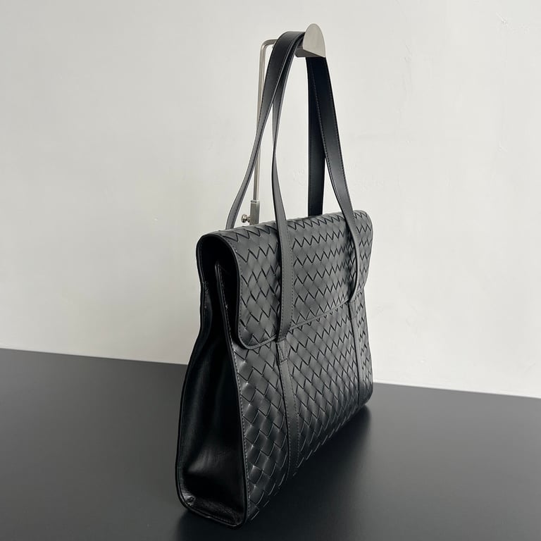 Bottega Veneta Intrecciato Briefcase 795102 Black - 9