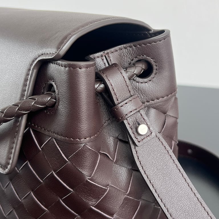 Bottega Veneta Small Andiamo Crossbody Bag Brown - 4