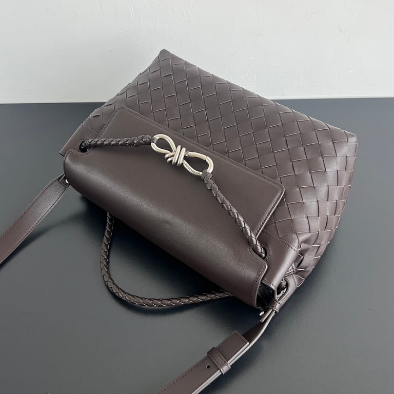 Bottega Veneta Small Andiamo Crossbody Bag Brown - 7