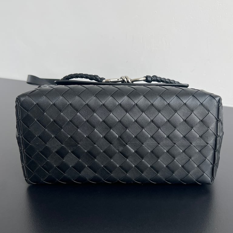 Bottega Veneta Small Andiamo Bag Black - 8