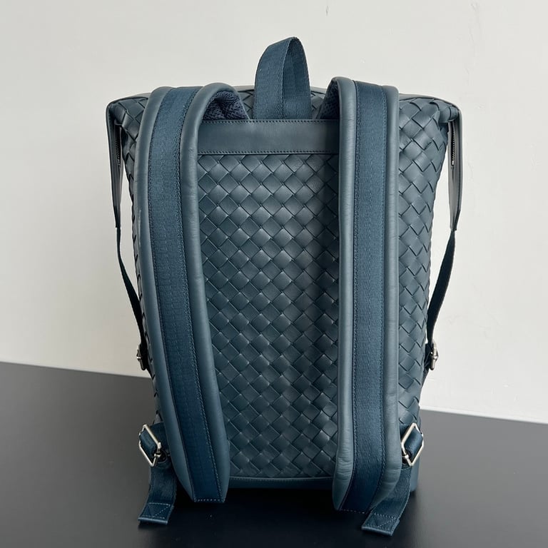 Bottega Veneta Intrecciato Leather Backpack 653118 - 8