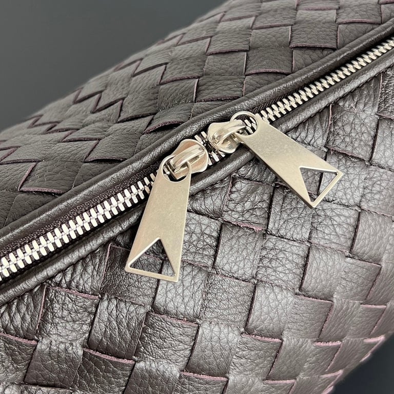 Bottega Veneta Traveller Hobo Bag 806974 - 6