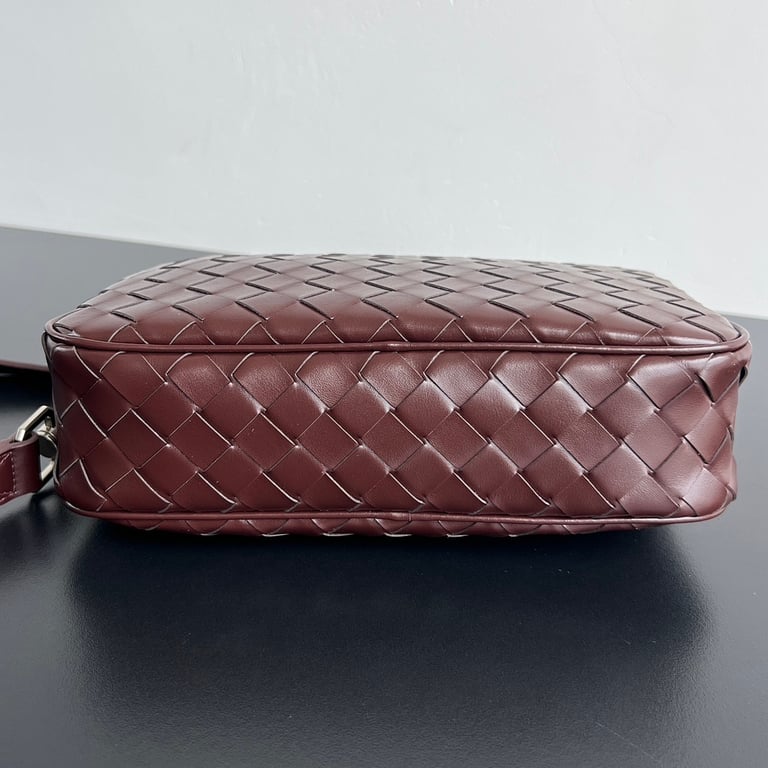Bottega Veneta Intrecciato Camera Bag 755923 - 8