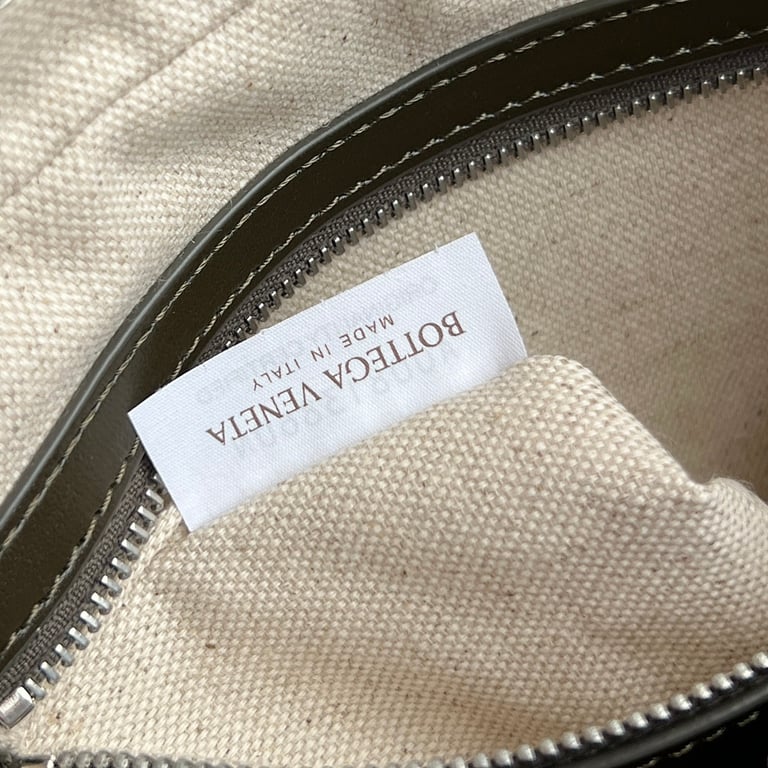 Bottega Veneta Intrecciato Camera Bag 755923 Olive - 2