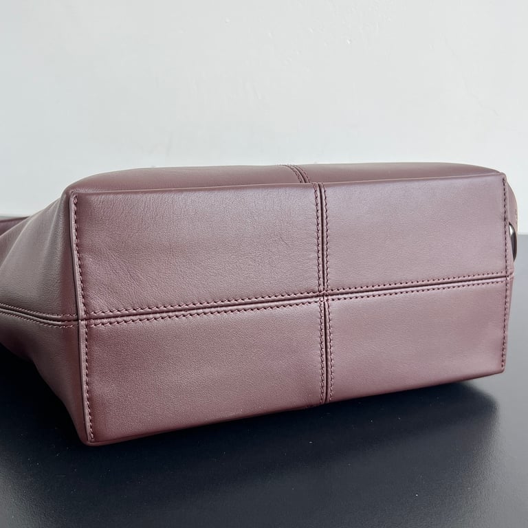 Bottega Veneta Sawyer Triangle Bag Burgundy - 4