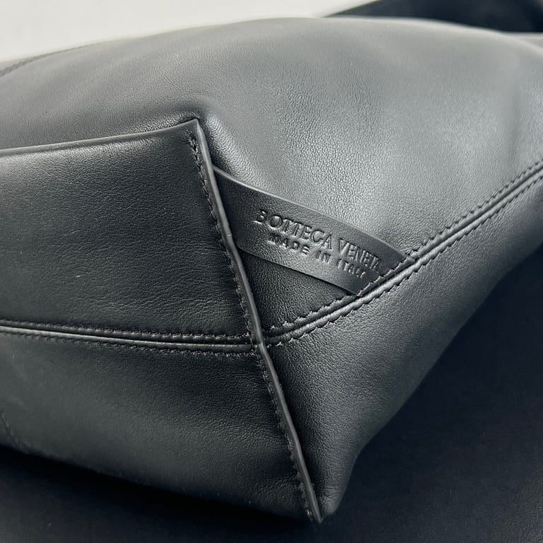 Bottega Veneta Sawyer Large Triangle Bag Black - 4