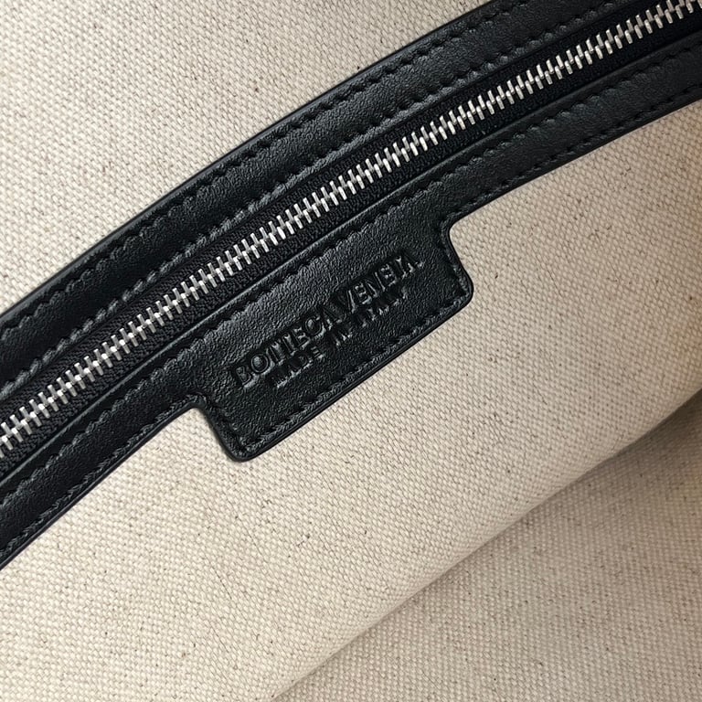 Bottega Veneta Getaway Intrecciato Vertical Briefcase - 3