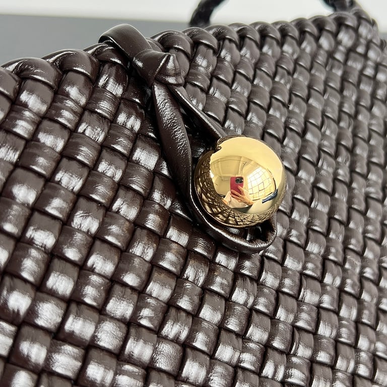 Bottega Veneta Tosca Intrecciato Phone Bag Brown - 6