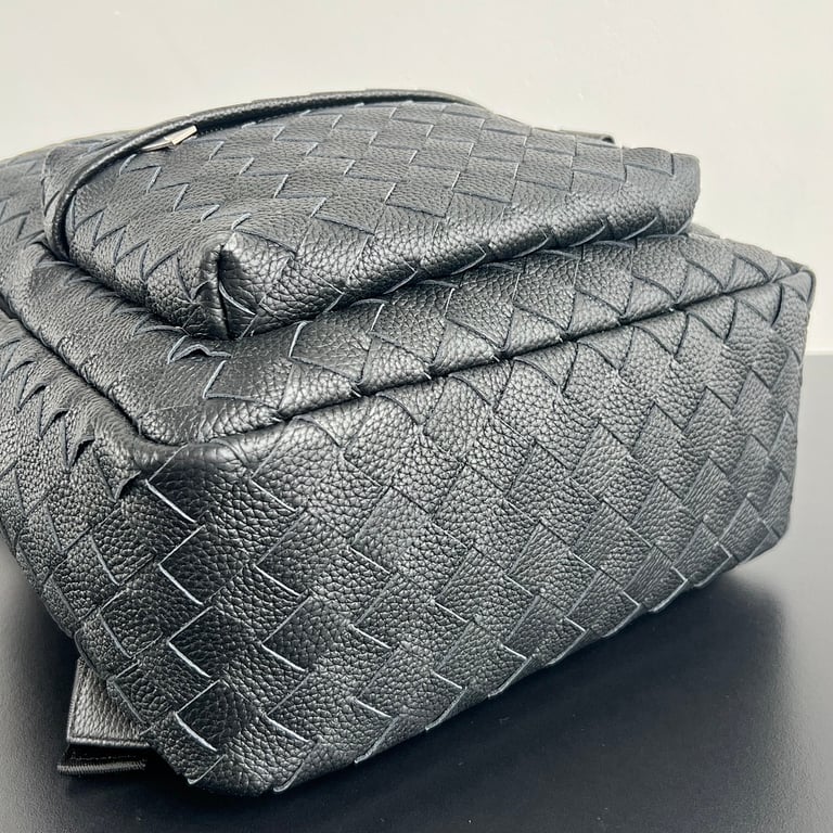 Bottega Veneta Intrecciato Grain Leather Backpack Black 833158 - 8