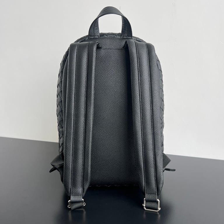 Bottega Veneta Intrecciato Grain Leather Backpack Black 833158 - 9