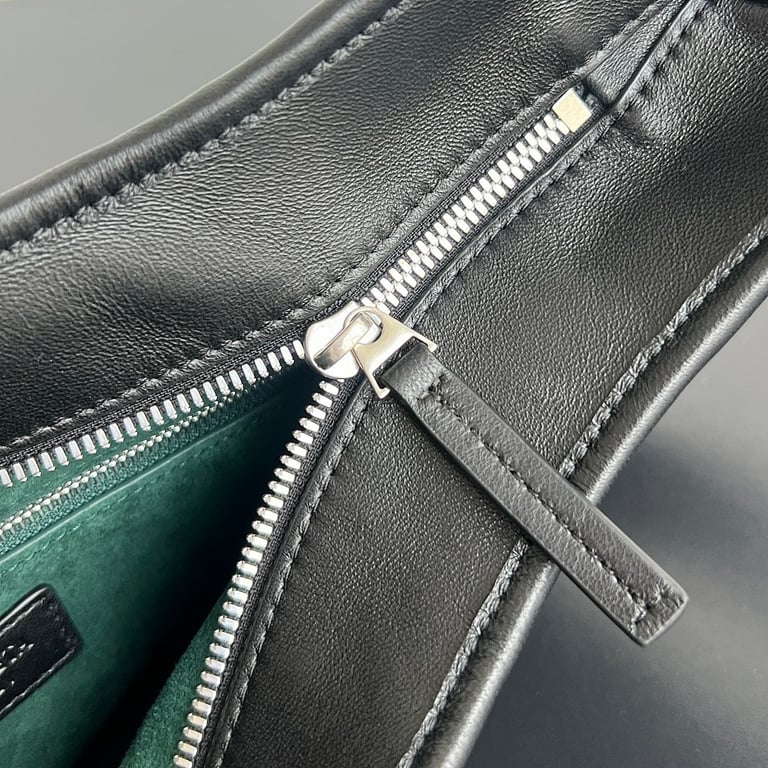 Bottega Veneta Intrecciato Small Weave Hobo Bag Black - 5