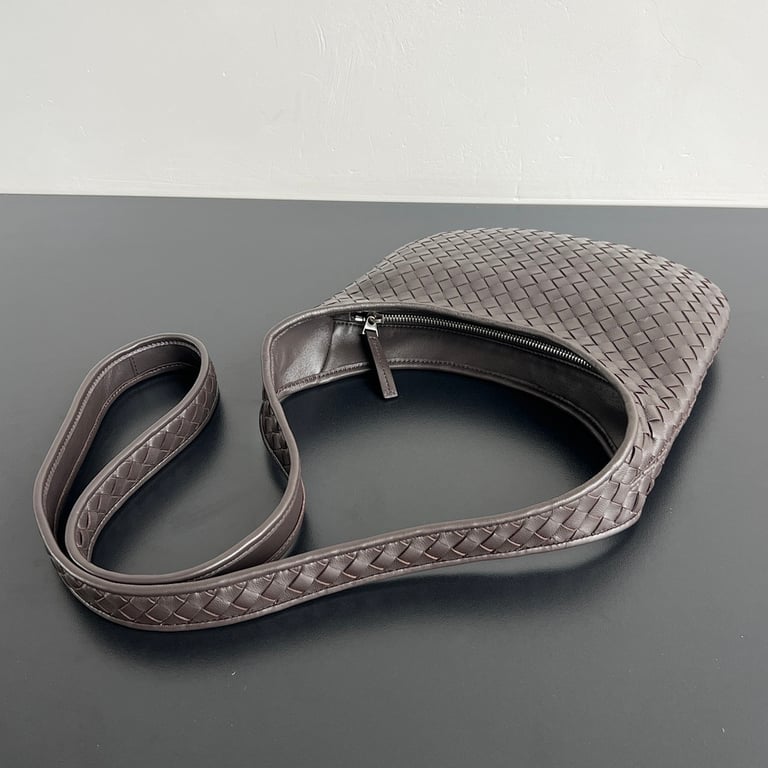 Bottega Veneta Intrecciato Hobo Bag 836918 - 7