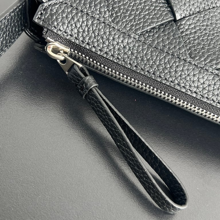 Bottega Veneta Diago Crossbody Bag Black - 4