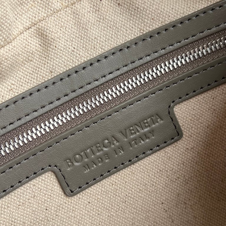 Bottega Veneta Intrecciato Camera Bag Grey - 3