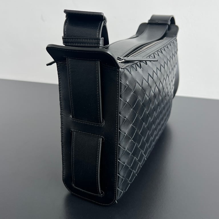 Bottega Veneta Tribeca Intrecciato Bag Black 836016 - 8