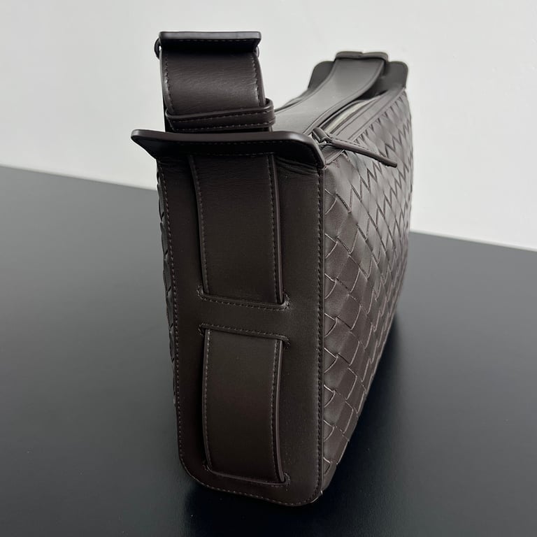 Bottega Veneta Tribeca Intrecciato Bag Dark Brown - 8