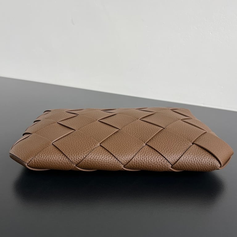 Bottega Veneta Diago Large Intrecciato Clutch Brown - 8