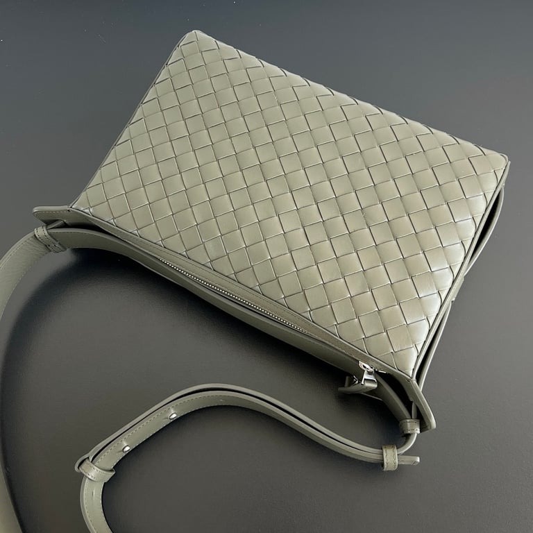 Bottega Veneta Tribeca Intrecciato Shoulder Bag - 6