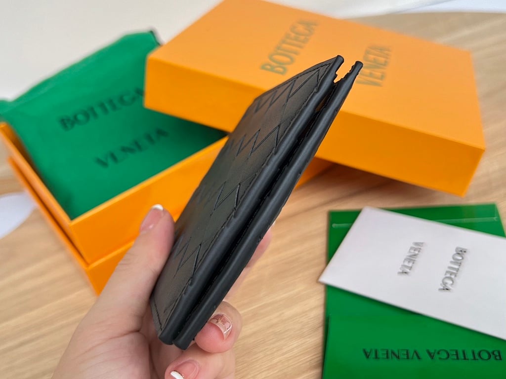 Bottega Veneta 605721 Intrecciato Bi-fold Wallet - 8