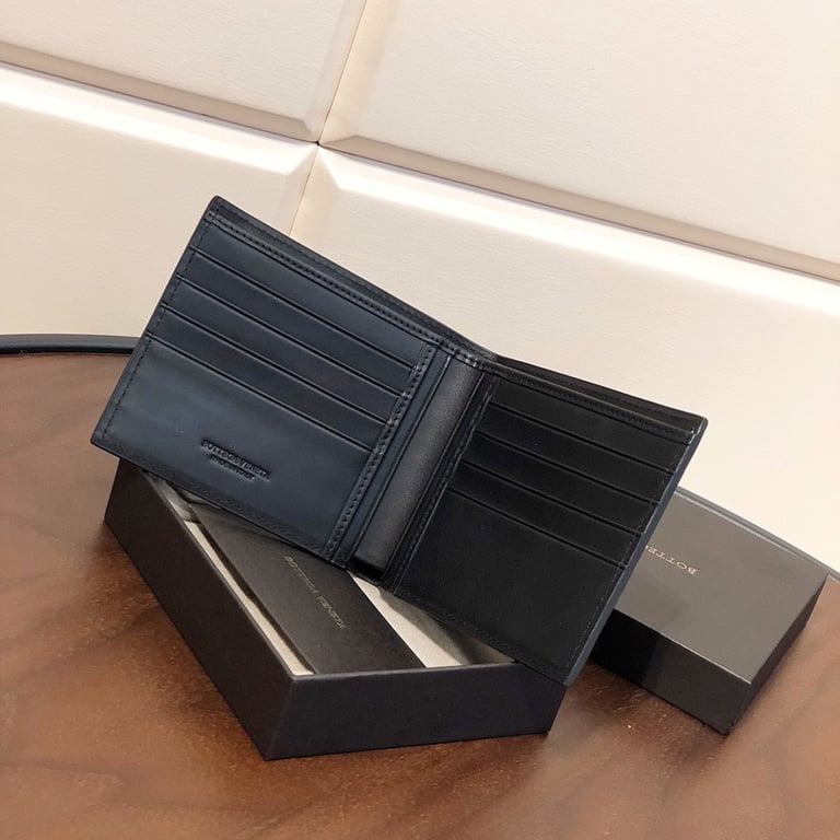Bottega Veneta Intrecciato Leather Bi-Fold Wallet Black - 2