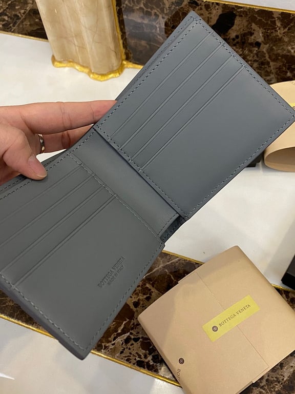 Bottega Veneta Intrecciato Bi-Fold Wallet 605721 Grey - 6