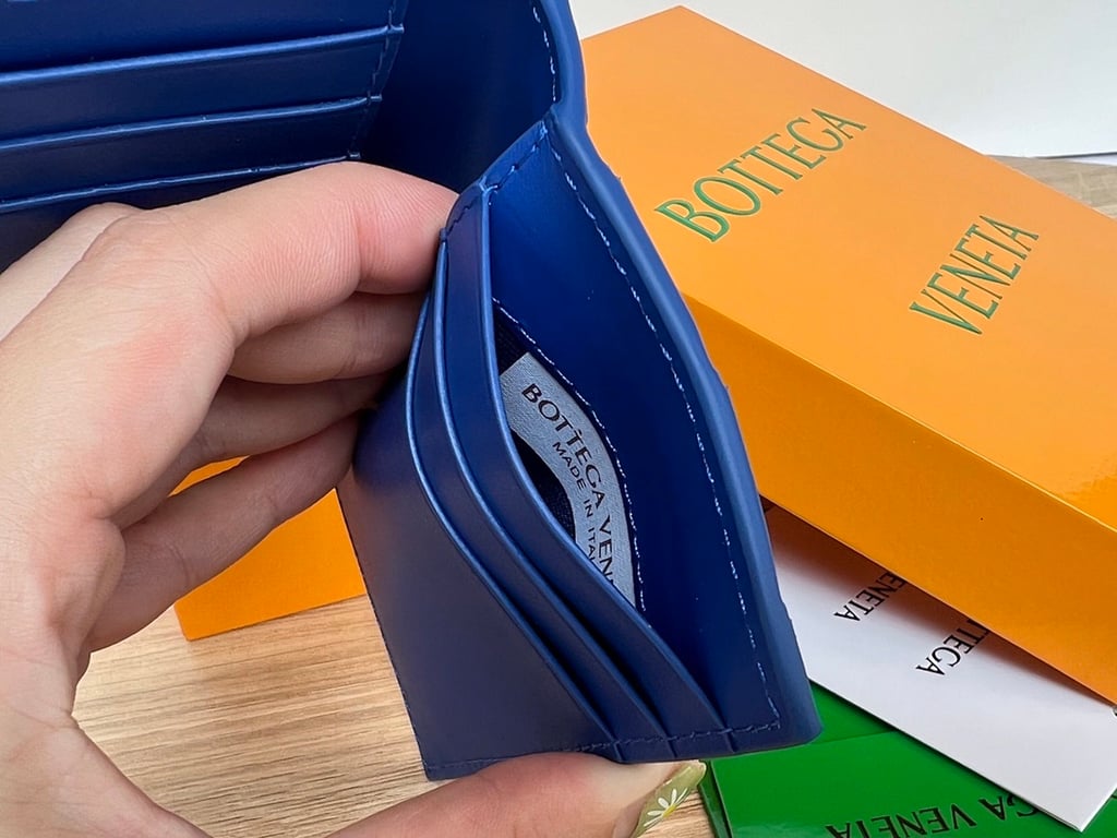 Bottega Veneta Intrecciato Card Case Blue 592619 - 2