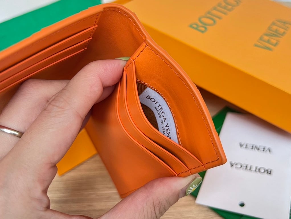 Bottega Veneta Intrecciato Card Holder Orange 592619 - 3