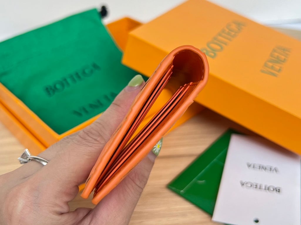 Bottega Veneta Intrecciato Card Holder Orange 592619 - 7
