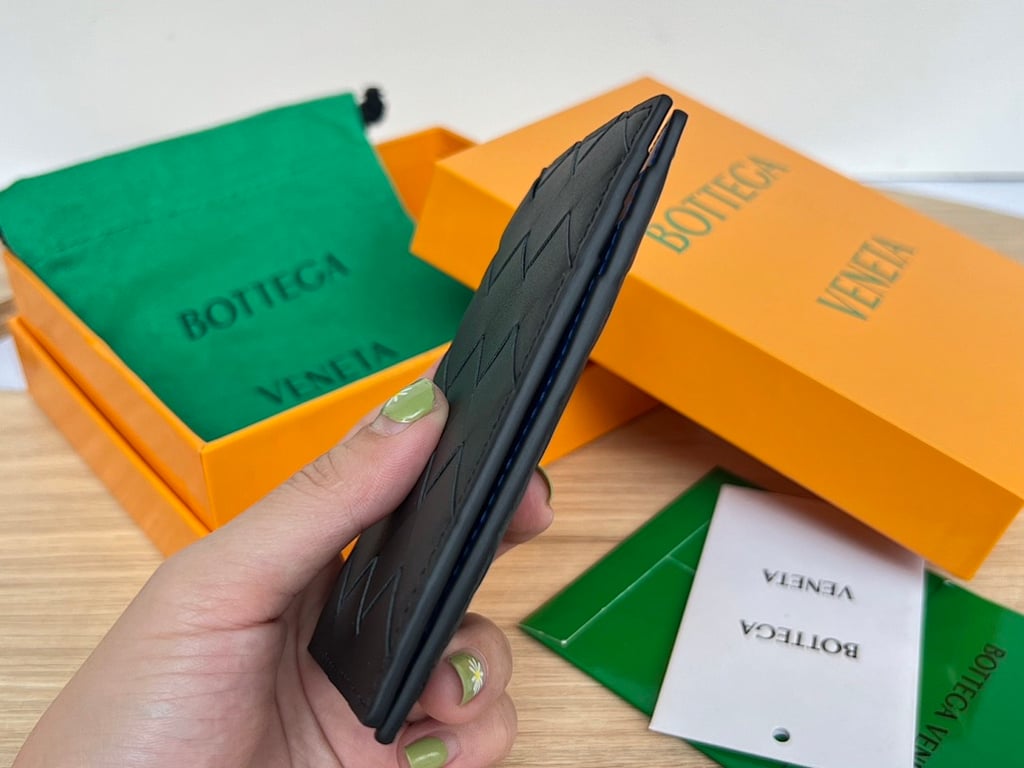 Bottega Veneta Intrecciato Card Holder 592619 - 8