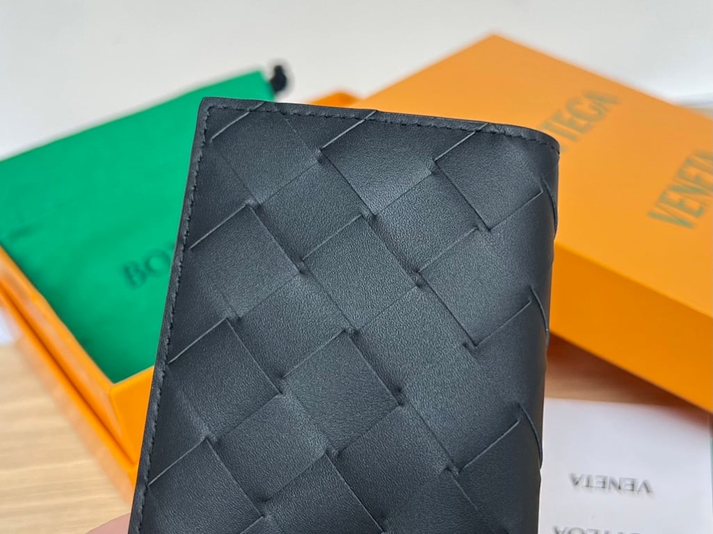 Bottega Veneta Intrecciato Card Case 592619 - 2