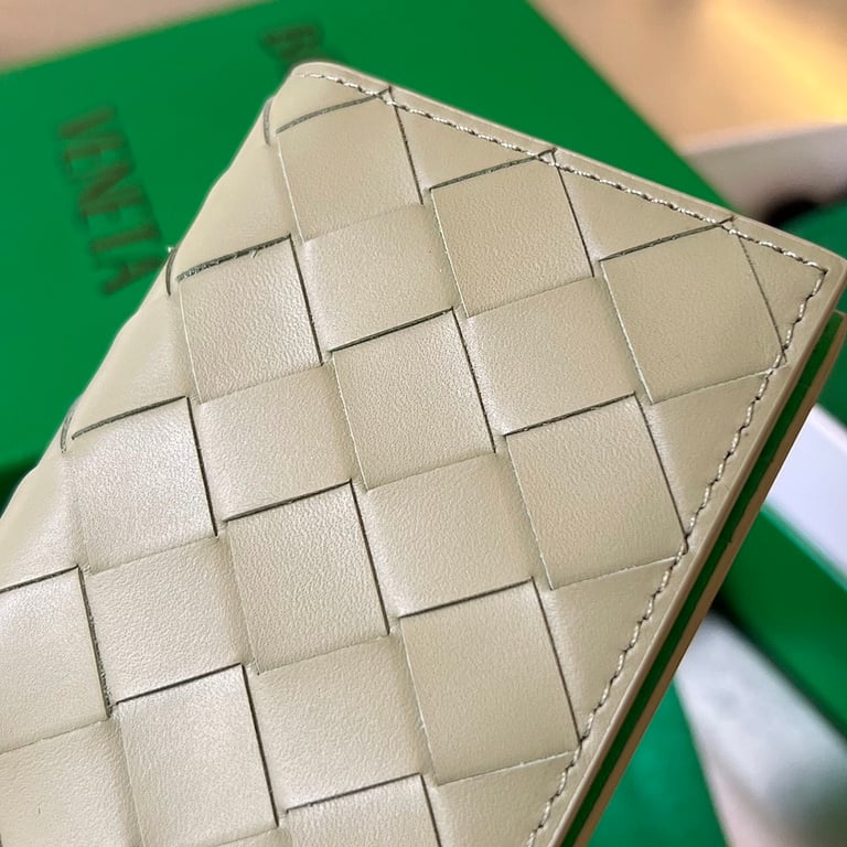 Bottega Veneta Intrecciato Card Case 592619 - 2