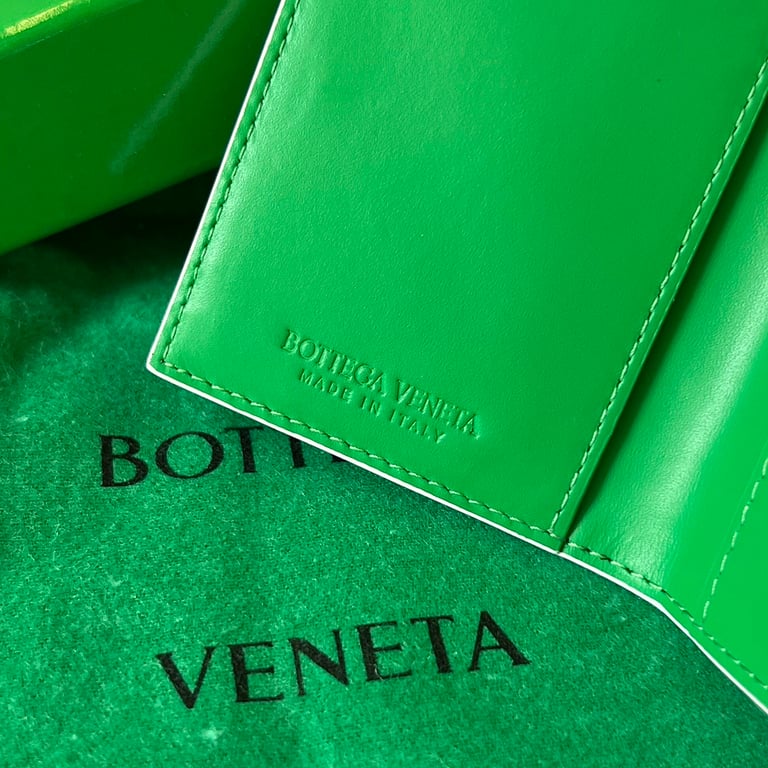 Bottega Veneta 592619 Intrecciato Card Holder White - 5