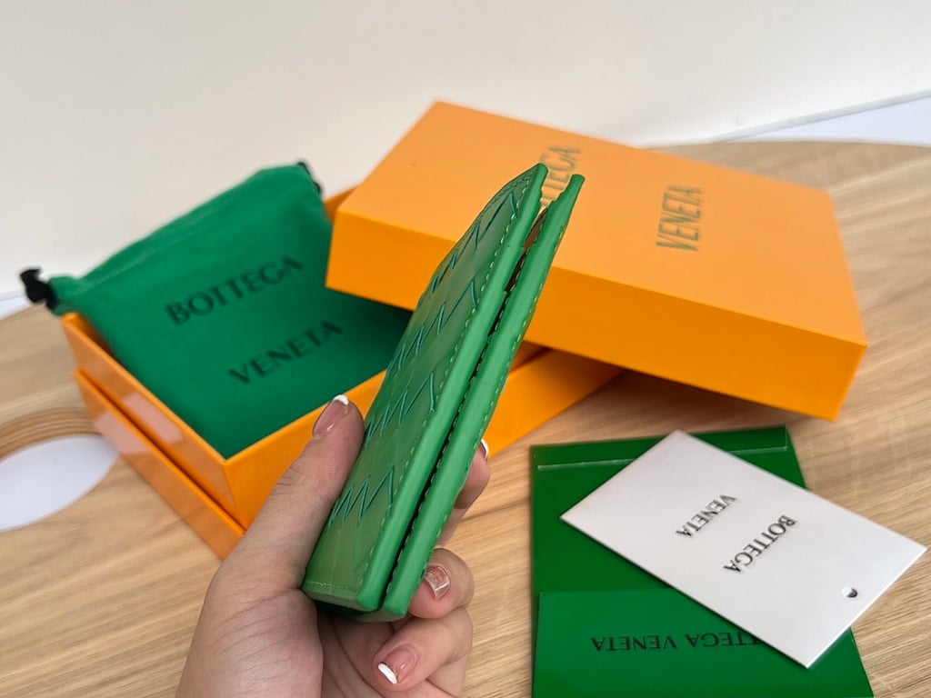 Bottega Veneta 605721 Bi-Fold Wallet Parakeet Green - 8