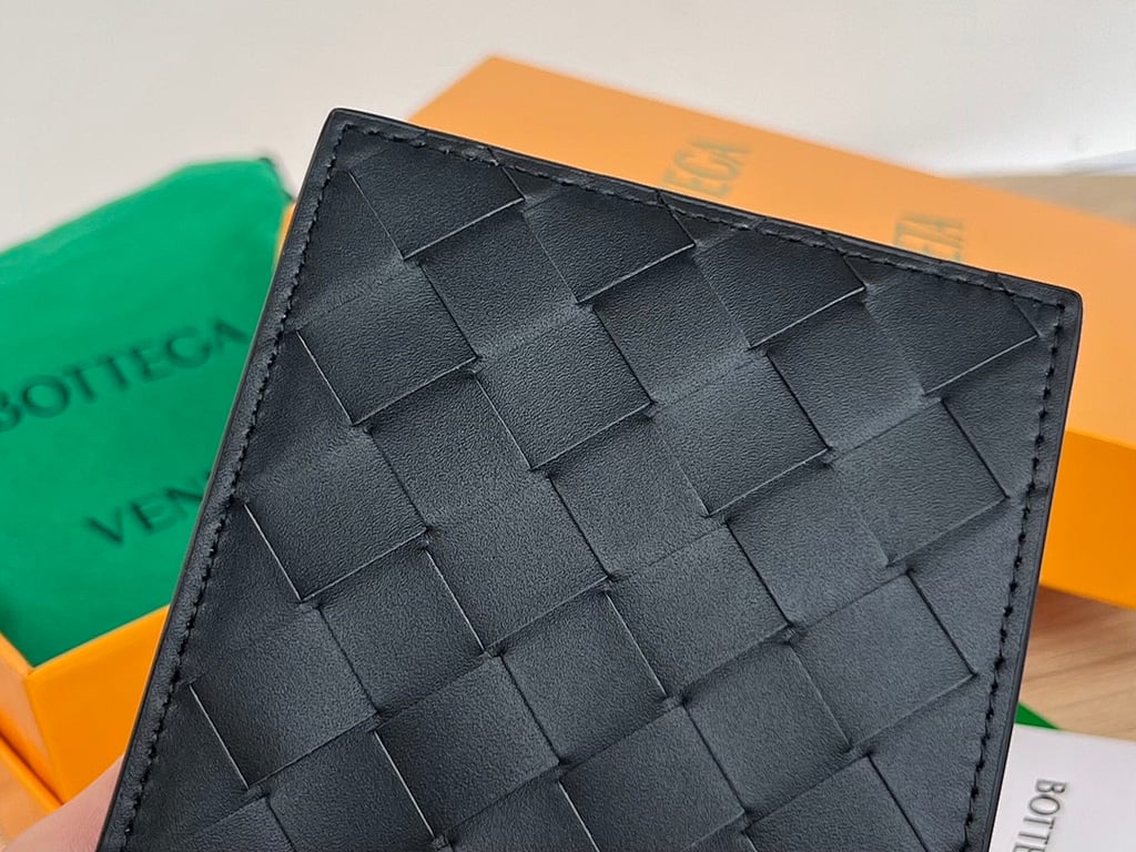 Bottega Veneta 605721 Intrecciato Bi-Fold Wallet Black/Cobalt Blue - 2