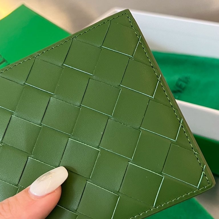 Bottega Veneta 605721 Bi-Fold Wallet Avocado Green - 2