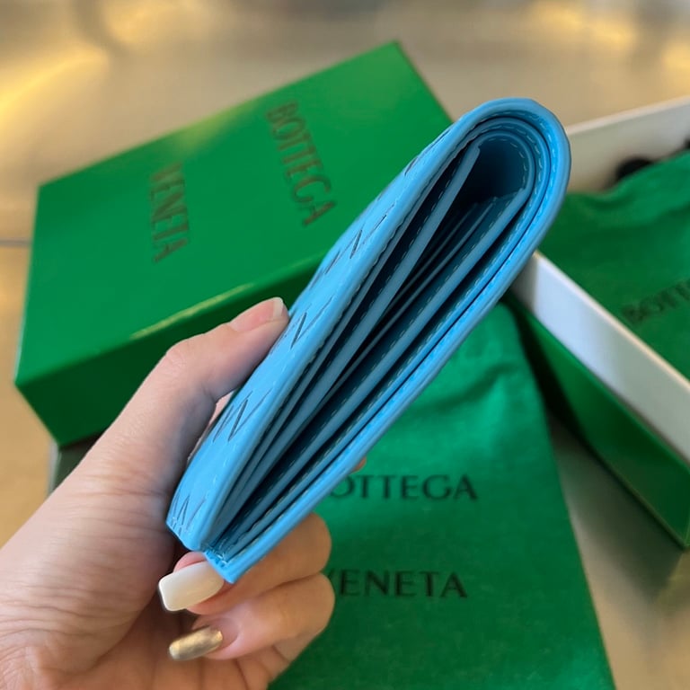 Bottega Veneta Intrecciato Bi-Fold Wallet Pool Blue - 8