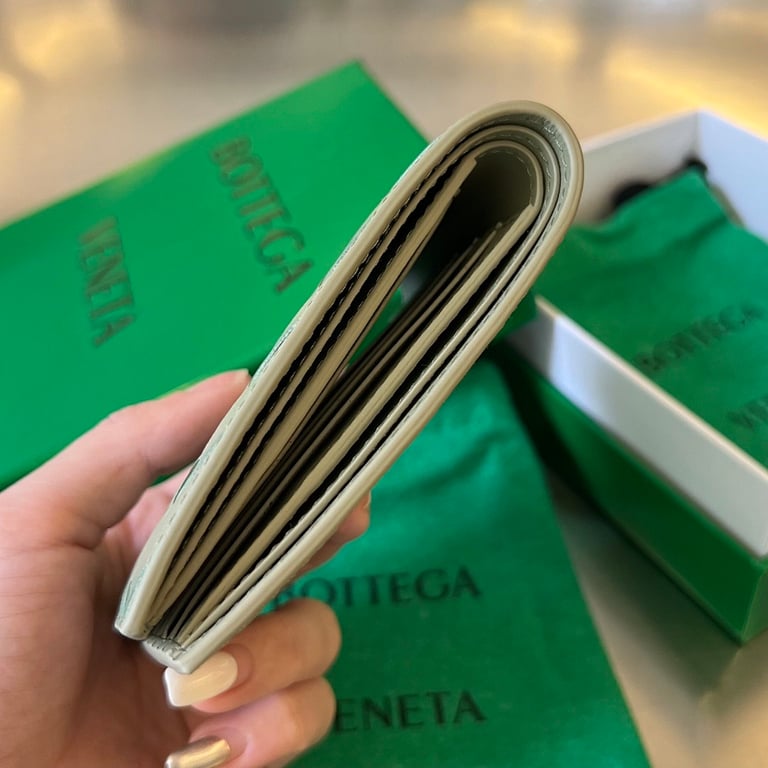 Bottega Veneta Bi-fold Wallet Travertine Green - 8
