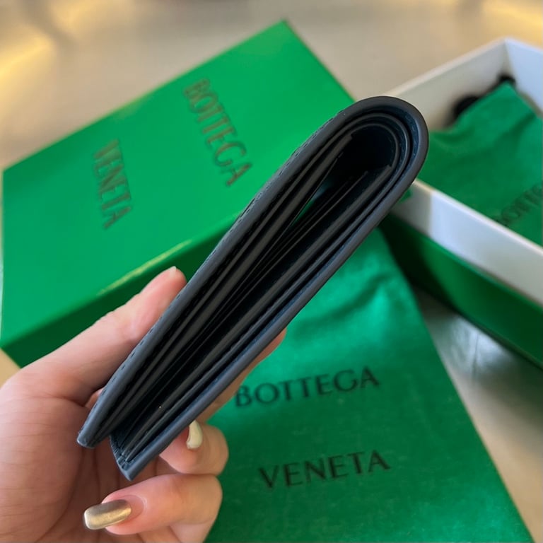 Bottega Veneta 605721 Intrecciato Bi-Fold Wallet Deep Blue - 7