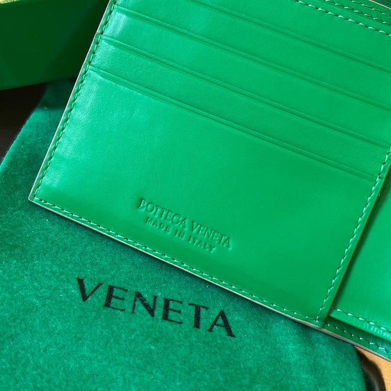 Bottega Veneta 605721 Intrecciato Bi-Fold Wallet Travertine/Parakeet - 5