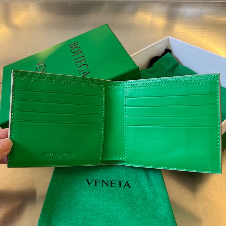 Bottega Veneta 605721 Intrecciato Bi-Fold Wallet Travertine/Parakeet - 6