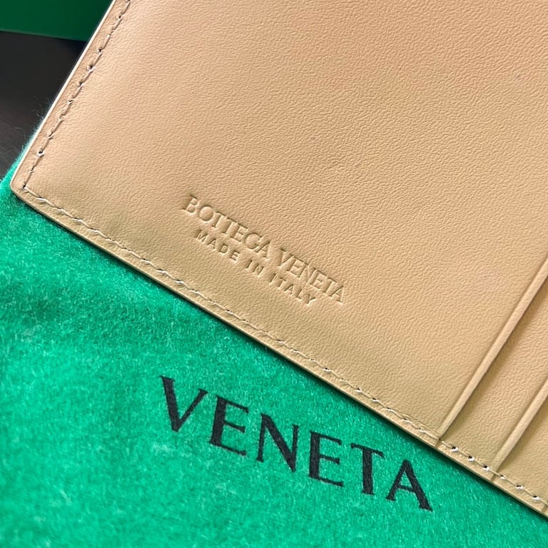 Bottega Veneta Intrecciato Card Case 649587 Beige - 5