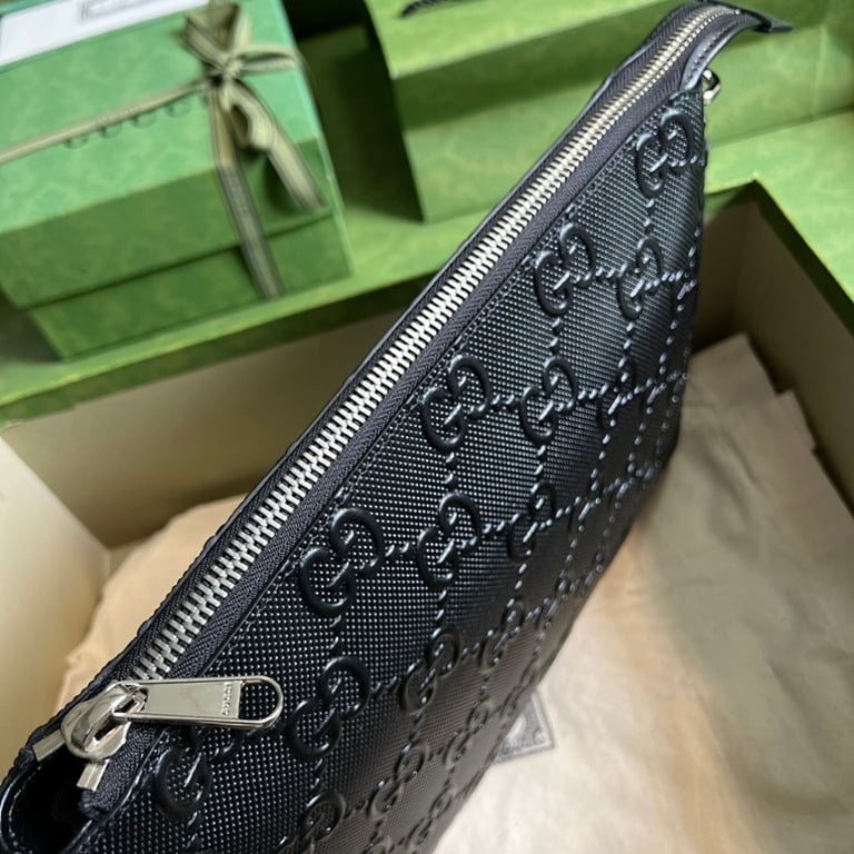 Gucci GG Embossed Leather Crossbody Bag 696009 - 5