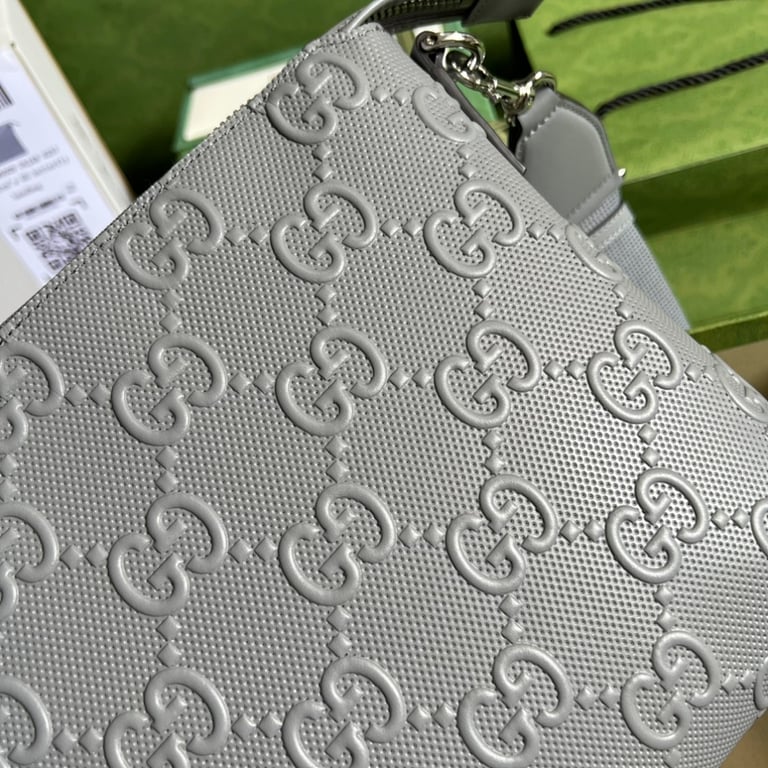 Gucci GG Embossed Leather Crossbody Bag Grey 696009 - 6