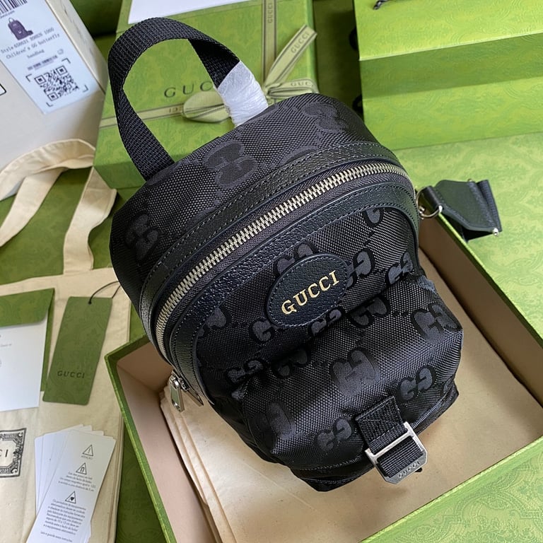 Gucci GG Supreme Sling Bag Black 658631 - 6