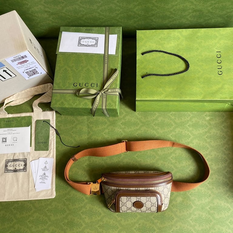 Gucci Neo Vintage GG Supreme Belt Bag 682933 - 2