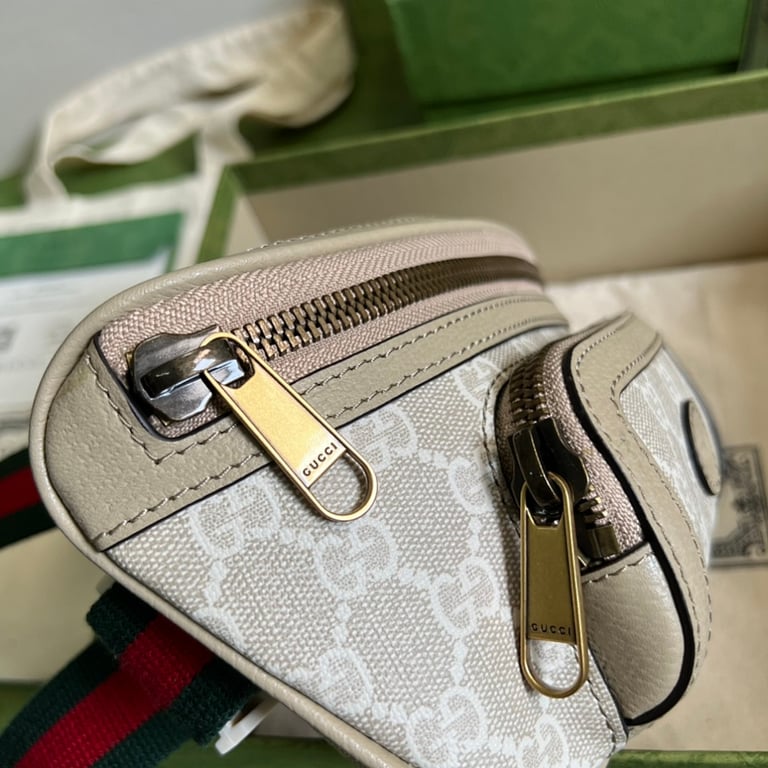 Gucci GG Supreme Belt Bag 682933 - 4
