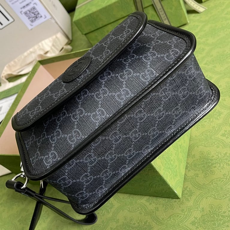 Gucci Neo Vintage GG Supreme Messenger Bag - 8
